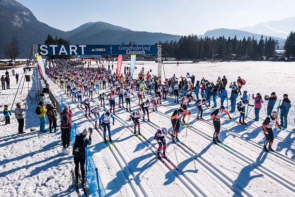 58. Ganghoferlauf Leutasch - start der Skating-Bewerbe (c)Region Seefeld, Sebastian Marko