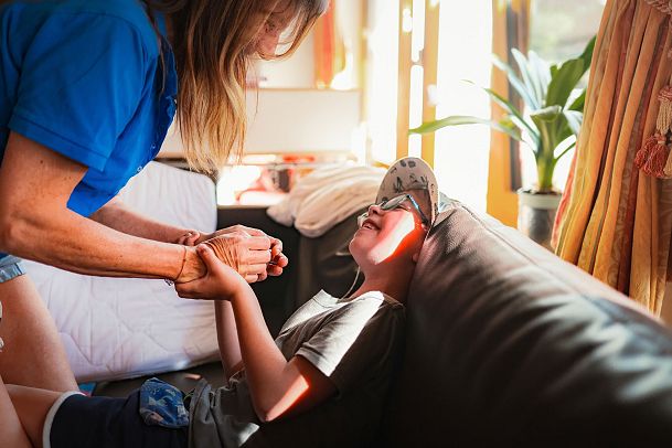 Arche Herzensbrücken - Pflegekräfte mit Kindern