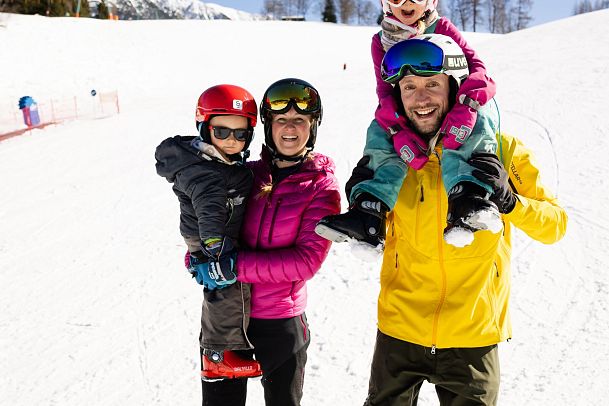Familien-Skifahren in der Region Seefeld - Familien-Portrait - Birkenlift
