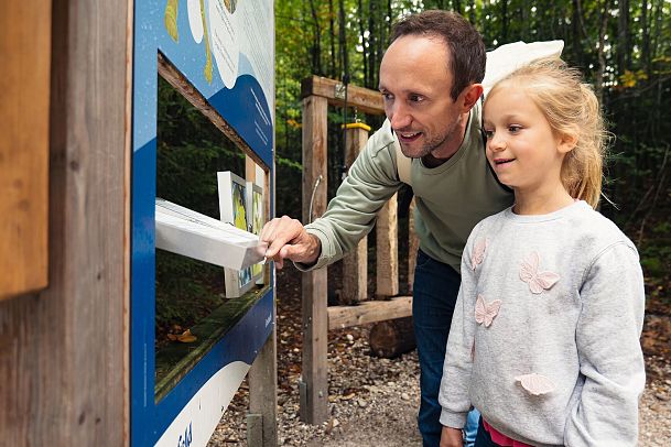 Familienurlaub in der Region Seefeld - Familie in der Geisterklamm Leutasch (6)