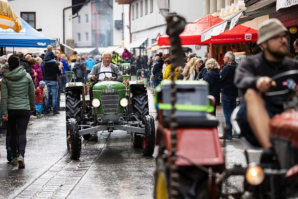 handwerksfest-traktorenparade