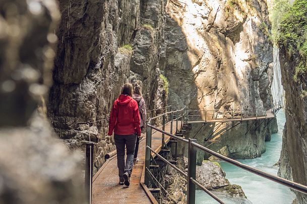 leutascher-geisterklamm-wasserfallsteig-2-1