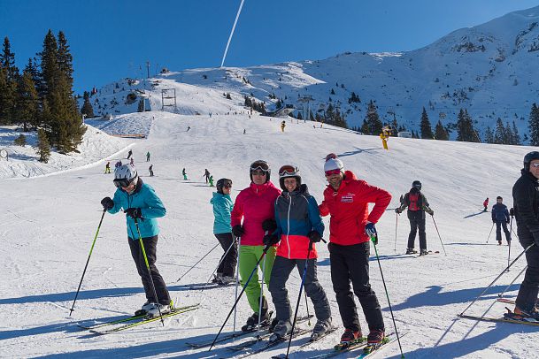 ski-alpingruppe-auf-der-rosshuette-seefeld-3-1