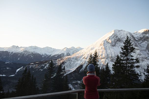 sonnenaufgang-mit-blick-auf-die-hohe-munde-von-der-wettersteinhuette-leutasch-5