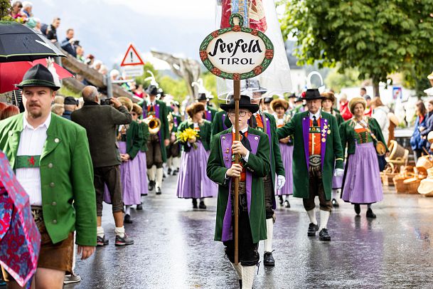 Trachteneinzug Schützen Seefeld