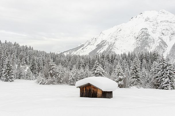 weitwandern-etappe-2-huette-im-feld-1-1