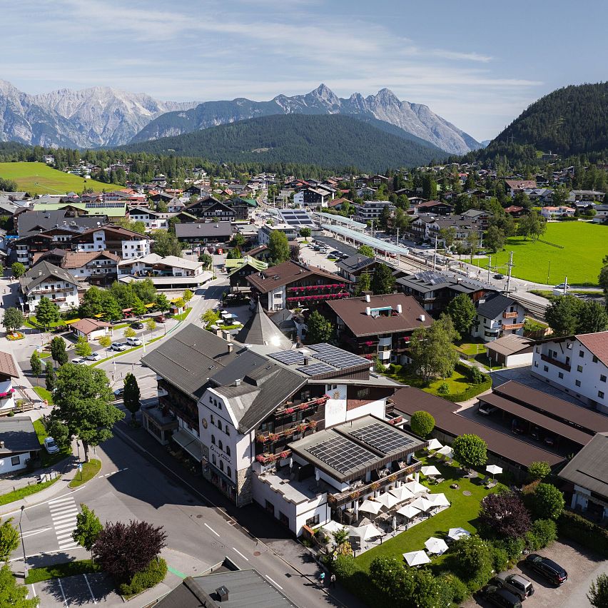 Drohnenaufnahme Hotel Bergland