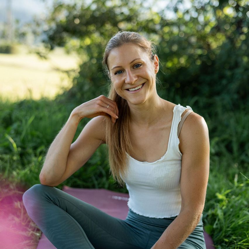 LisaSteinberger_Yoga_1