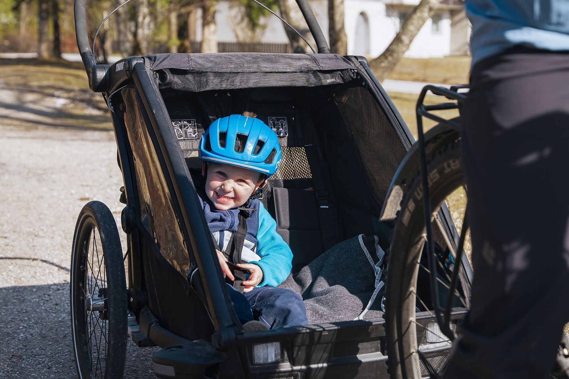 Biken mit Familie im Frühling in Scharnitz (11)