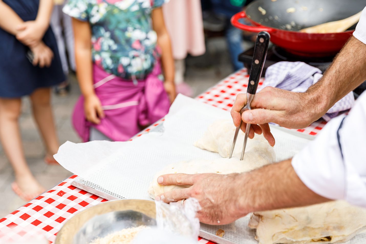 strudelfest-2018-in-seefeld-apfelstrudel-show-backstube