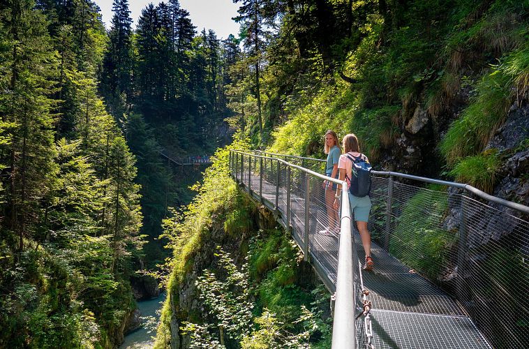 Am Wandern in der Geisterklamm
