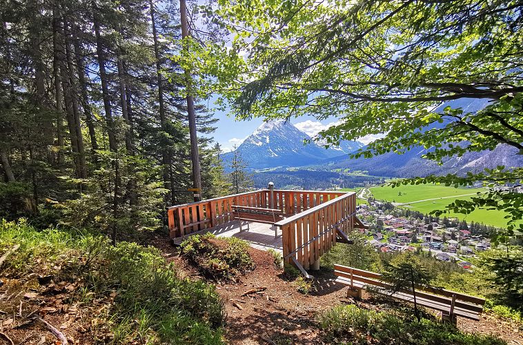 aussichtsplattform-kurblhang-leutasch