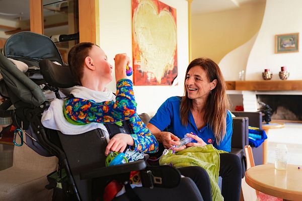 Arche Herzensbrücken - Pflegekräfte mit Kindern_7