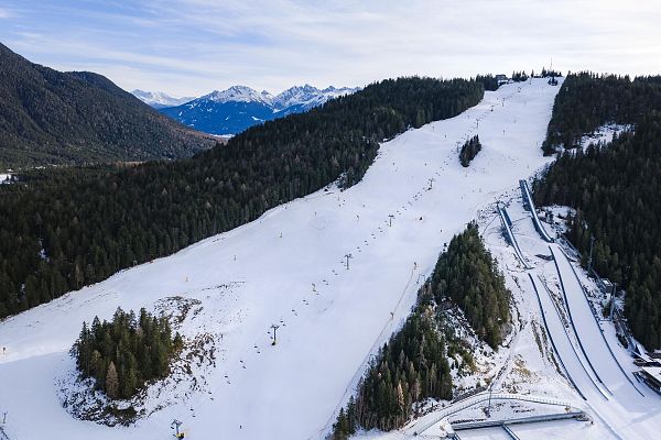 drohnenaufnahme-skigebiet-gschwandtkopf-seefeld.jpg