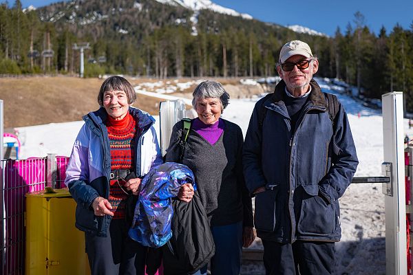 Pressereise The Guardian an der Rosshütte_Portrait Hillary mit Geschwistern
