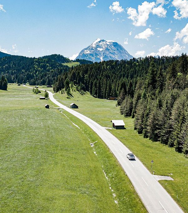 bodenstrasse-luftaufnahme-mit-blick-auf-hohe-munde-7