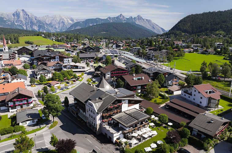 Drohnenaufnahme Hotel Bergland