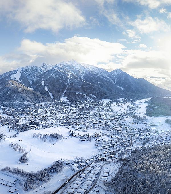 Drohnenaufnahme Seefeld im Winter_Panoramaaufnahme