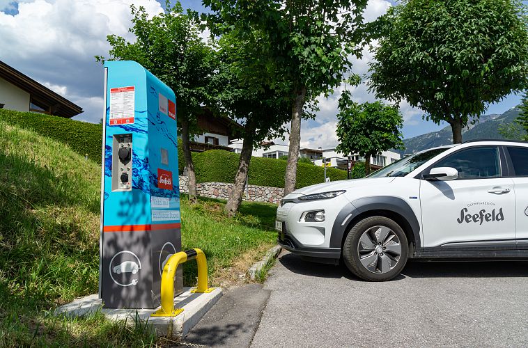 e-tankstelle-tennishalle-seefeld-3