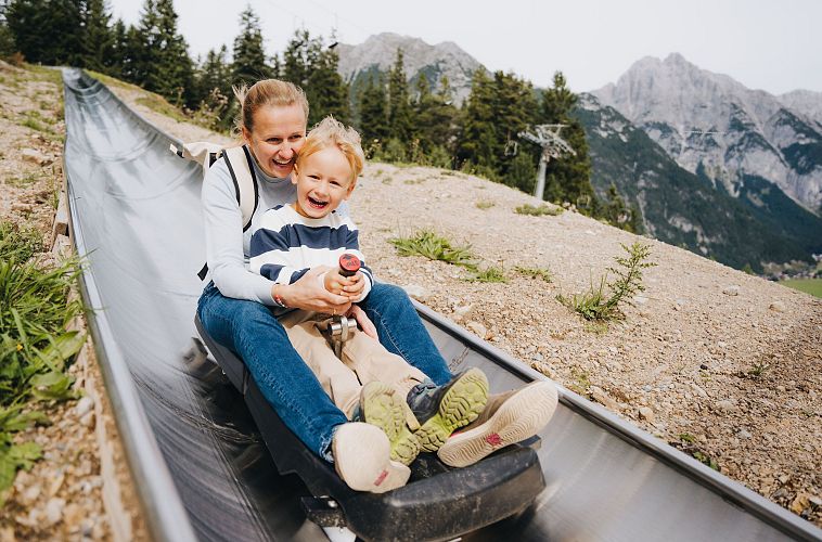 Familienurlaub in der Region Seefeld - Sommerrodelbahn Katzenkopf Leutasch (6)