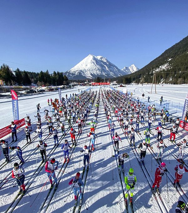 Ganghoferlauf Leutasch Startfeld.webp