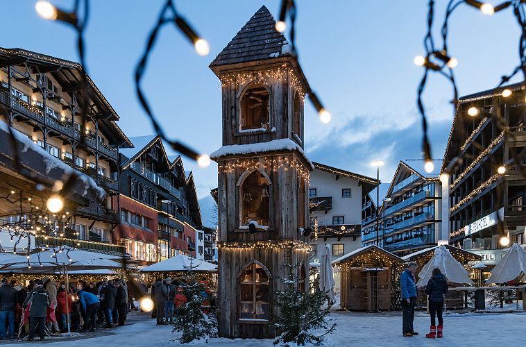 glockenturm-am-weihnachtsmarkt-seefeld-5