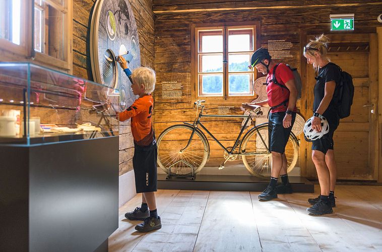 Mit dem E-Bike bei der Holzerhuette - Scharnitz (4)