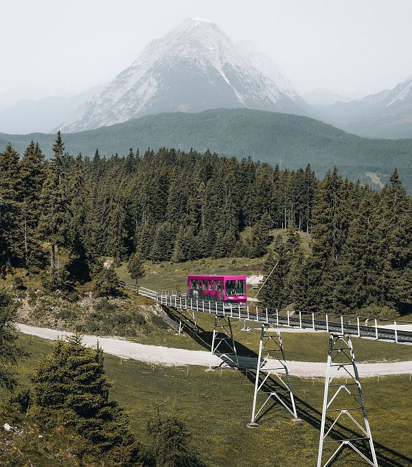 Rosshüttenbahn im Sommer - Seefeld