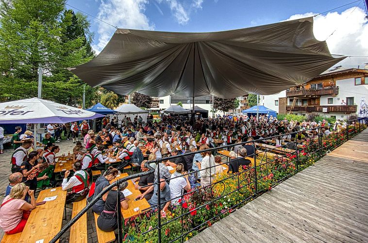 seefeld-2022-sommer-bezirksmusikfest-publikum