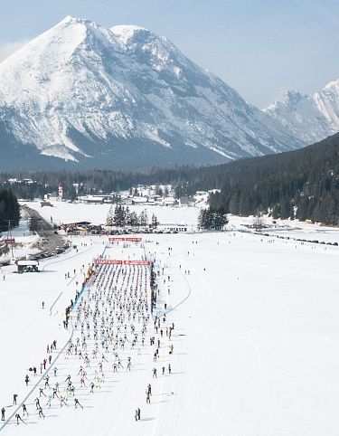 sub-start-vom-ganghoferlauf-2022-region-seefeld