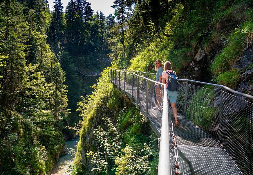 sub1-am-wandern-in-der-geisterklamm-1