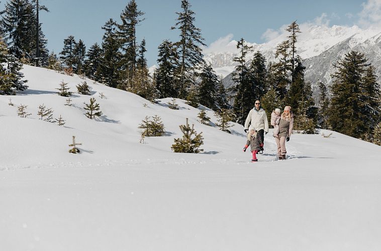 winterspatziergang-mit-kindern-katzenkopf-leutasch-24