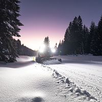 Loipenpraeparierung im Wildmoos - blaue Stunde