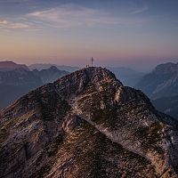 Reither Spitze mit Schafe - Karwendel Hoehenweg Etappe 1